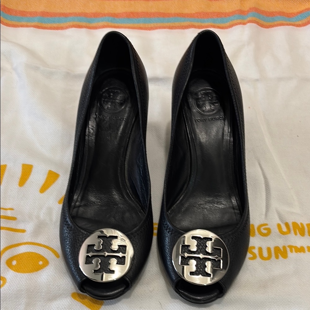 Tory Burch Black and Silver Heels with Signature Logo